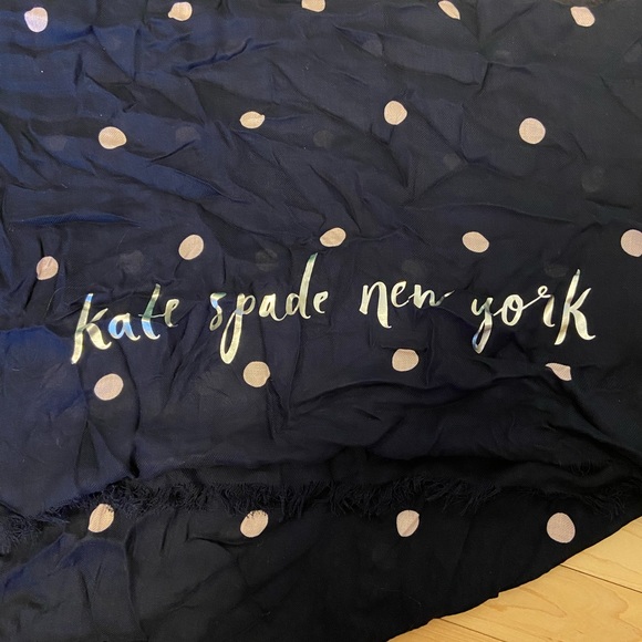 Kate Spade Scarf - Picture 3 of 3
